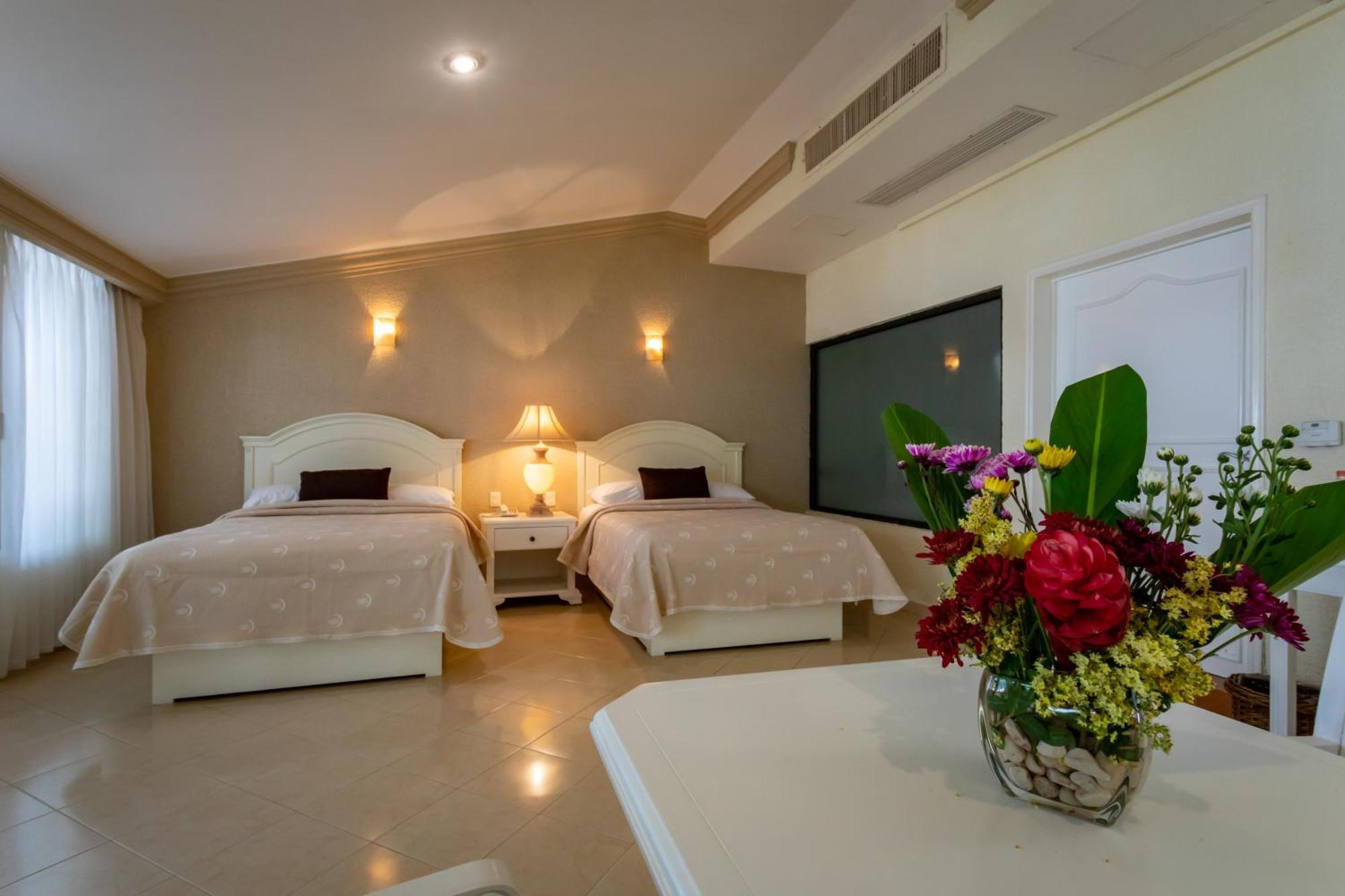 Excelaris Grand Resort Conventions & Spa Tequesquitengo Ngoại thất bức ảnh