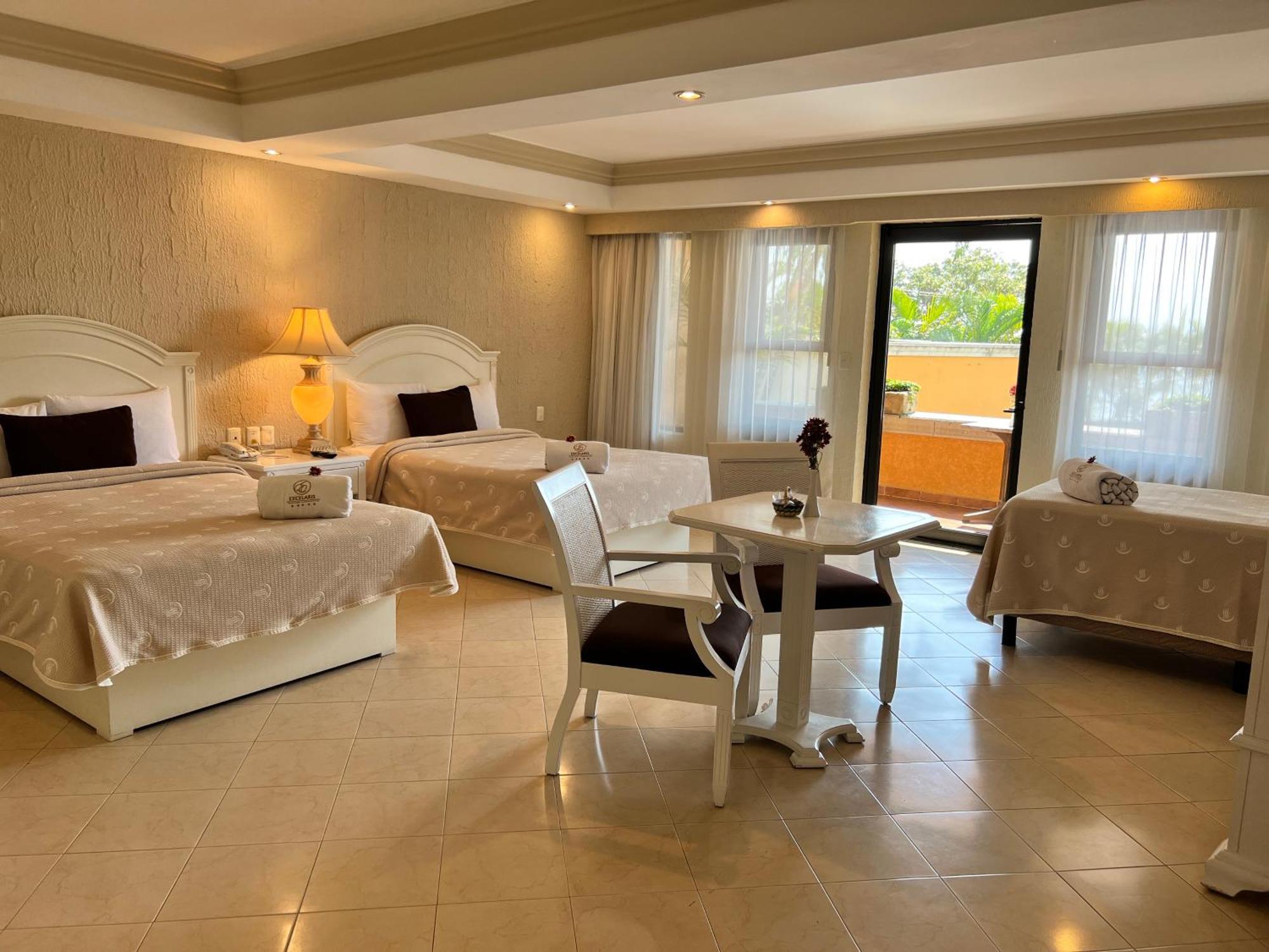Excelaris Grand Resort Conventions & Spa Tequesquitengo Ngoại thất bức ảnh